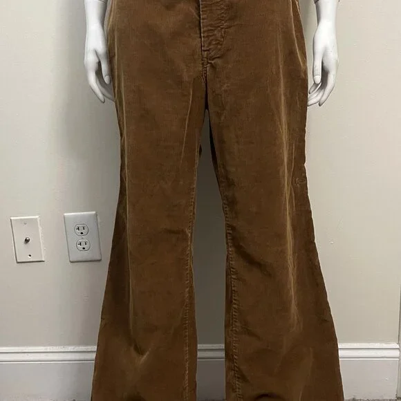 LEVI'S 70'S HIGH WAISTED CORDUROY BELL BOTTOMS - Picture 3 of 13